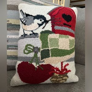 Bird birdhouse Spring Hook Pillow Susan Winget 17x13 Peking‎ Handicraft NEW
